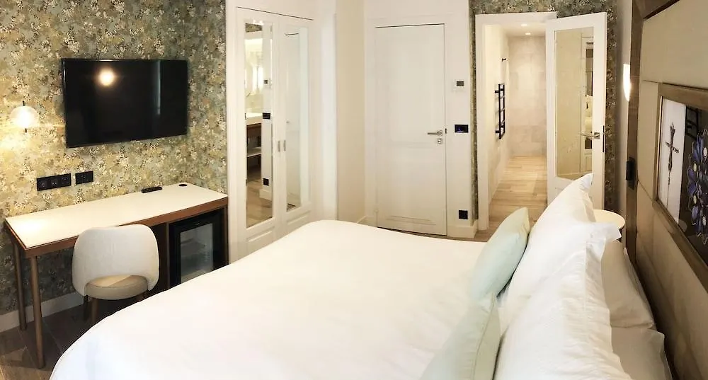 Hôtel des Champs-Elysées Parigi Hotel