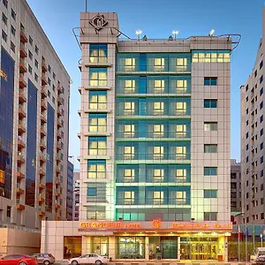 https://grandeur.dubaihotelsoffers.com