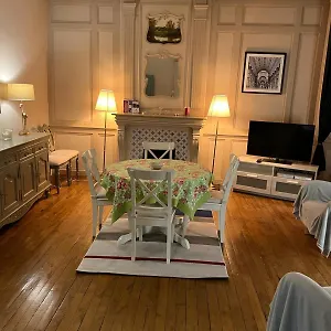 Eglantine Centre Historique De Appartamento Dinan