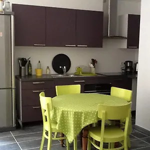 https://studio-en-pleine-nature.hotels-rhonealpes.com